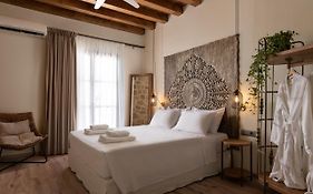 San Antonio Luxury Apartments, Medieval Town